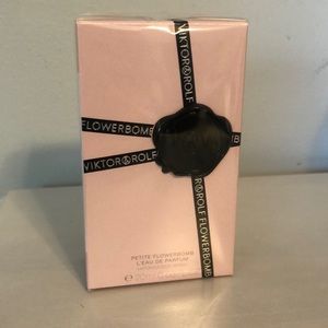 Petite Flowerbomb